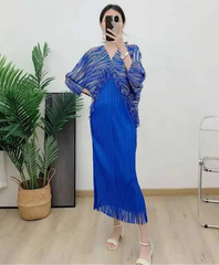 Luxury Pleated Tassel V-Neck Dress
