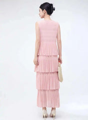 Elegant Plissé Sleeveless Dress