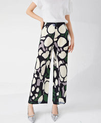 Travel Plissé Wide-Leg Pants