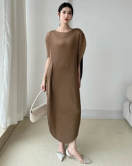 Elegant Pleated Caftan Dress
