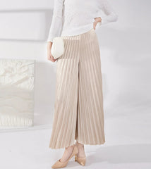 Luxury Plissé Wide-Leg Trousers