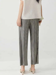 Luxurious Plissé Wide-Leg Trouser