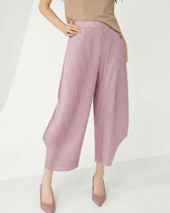 Luxury Plissé Cropped Trousers
