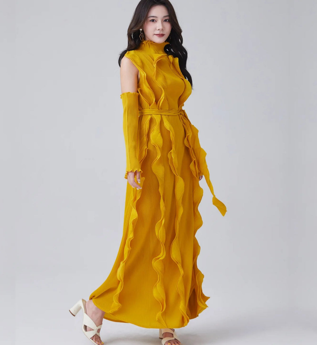 Truly Plissé Ruffle Sleeveless Dress