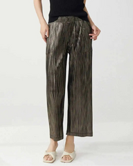Elegant Plissé Wide-Leg Pants