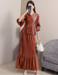 2-Piece Pleated Skirt Set