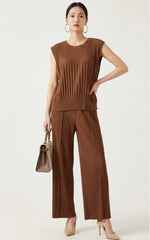 2-Piece Plissé Travel Set