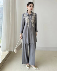 Luxury Petite Embroidered Pleated Set