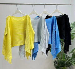 Travel Plissé Batwing Top