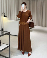 Luxury Stretchy Plissé Pant Suit