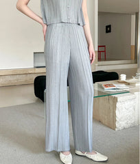 Plissé Wide-Leg Pants