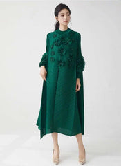 Elegant Pleated Floral Sleeve Dress