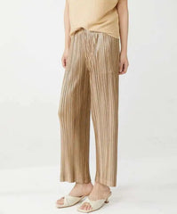 Luxurious Plissé Wide-Leg Trouser