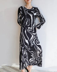 Luxury Plissé Dress Marble Print