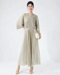 Elegant Pleated Batwing Dress