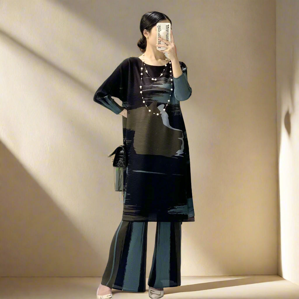 Luxury Plissé Tunic & Wide-Leg Pant