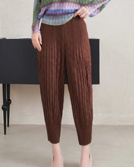 Luxury Tapered Pleated Pants