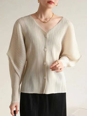 Casual Elegance Plissé Cardigan