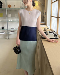 Lightweight Plissé Sleeveless Dress