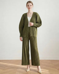 2-Piece Pleated Trouser Set