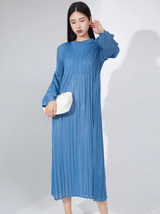 Luxury Pleats Travel Dress