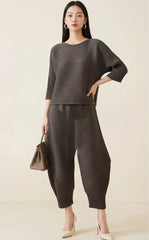 Contemporary Pleated 2-Piece