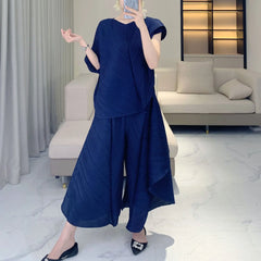 Designer Pleated 2-Piece Set