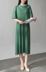 Balloon-Sleeve Pleated Dress