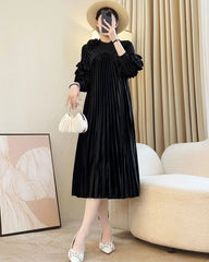 Thick Pleated Long-Sleeve Dress