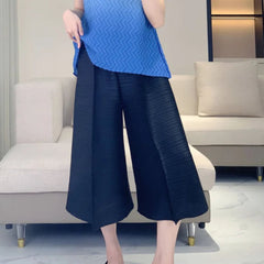 Casual Luxury Plissé Trousers