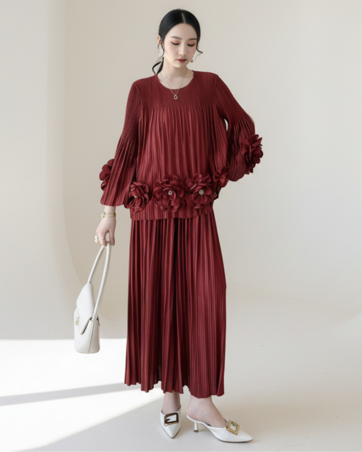 Elegant Floral Pleated Set