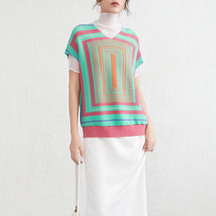 Luxury Pleats V-Neck Geometric Top