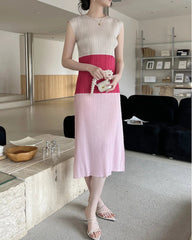 Lightweight Plissé Sleeveless Dress