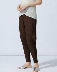 Luxury Pleated Tapered Trousers