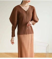 Casual Elegance Plissé Cardigan