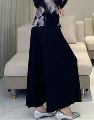 Travel & Work Plissé Pants