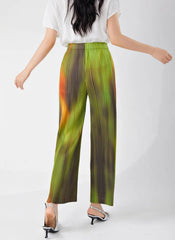 Travel Plissé Wide-Leg Pants