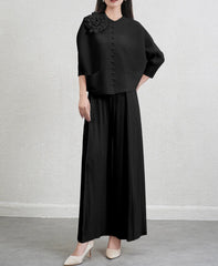 Elegant Plissé Trousers Set
