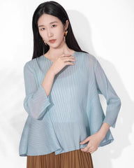 Luxury Plissé Blouse Top (Petite-Friendly)