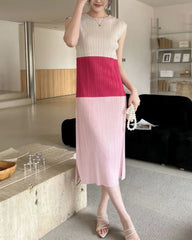Lightweight Plissé Sleeveless Dress