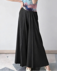 Luxury Pleated Wide-Leg Trousers