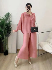 Comfortable Plissé Top & Pant Set