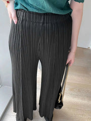 Fluid Pleated Wide-Leg Trousers