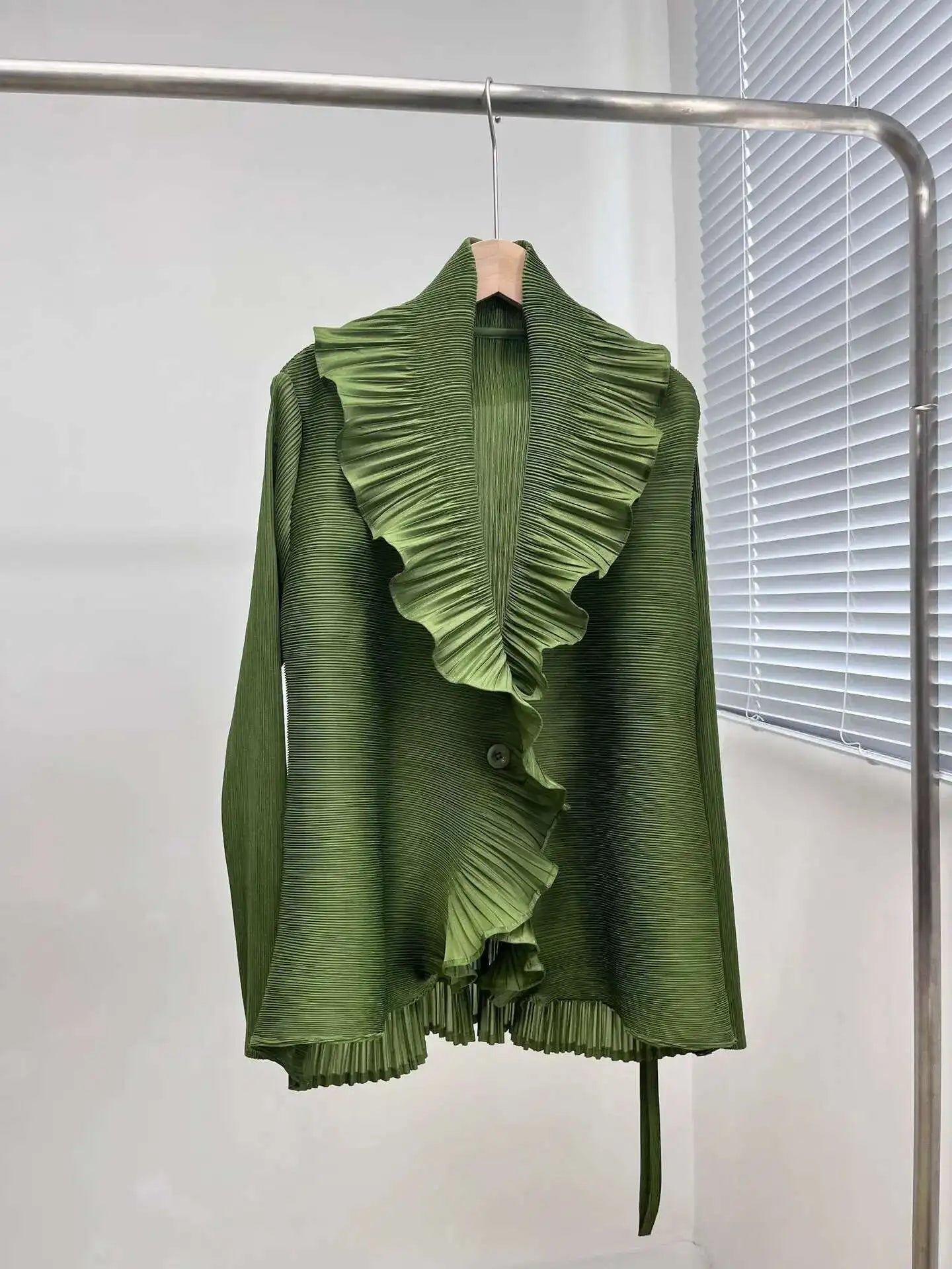 Japan Ruffle Knit Pleated Ruffle Japanese Cardigan – HEYFANCYSTYLE