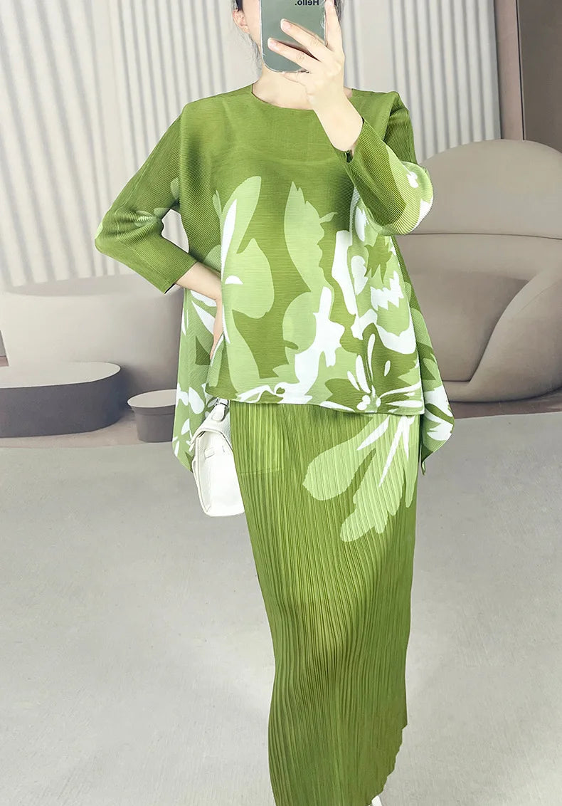 Truly Pleated Floral Top & Skirt Set
