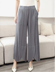 Elegant Pleated Palazzo Pants
