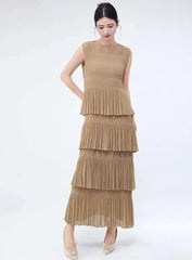 Elegant Plissé Sleeveless Dress