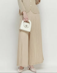 Elegant Plissé Wide-Leg Pants