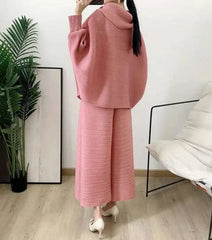 Comfortable Plissé Top & Pant Set