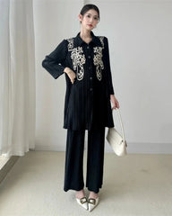 Luxury Petite Embroidered Pleated Set